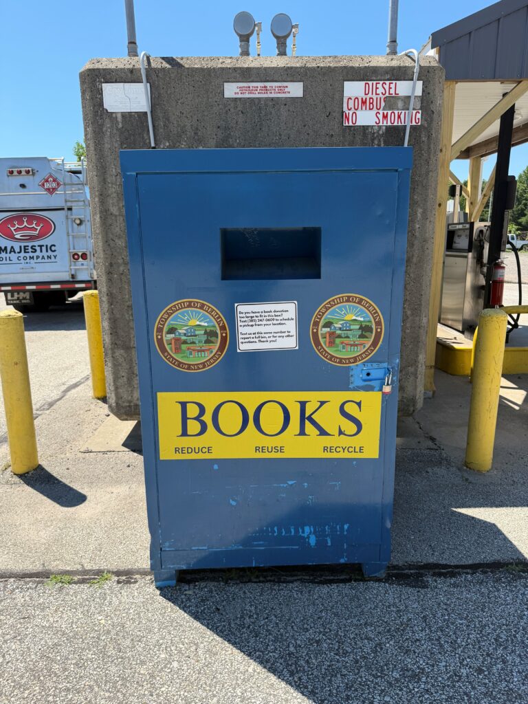 Book Recycling Bin Image ony